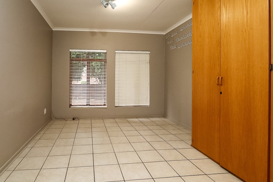 2 Bedroom Property for Sale in Flamwood North West